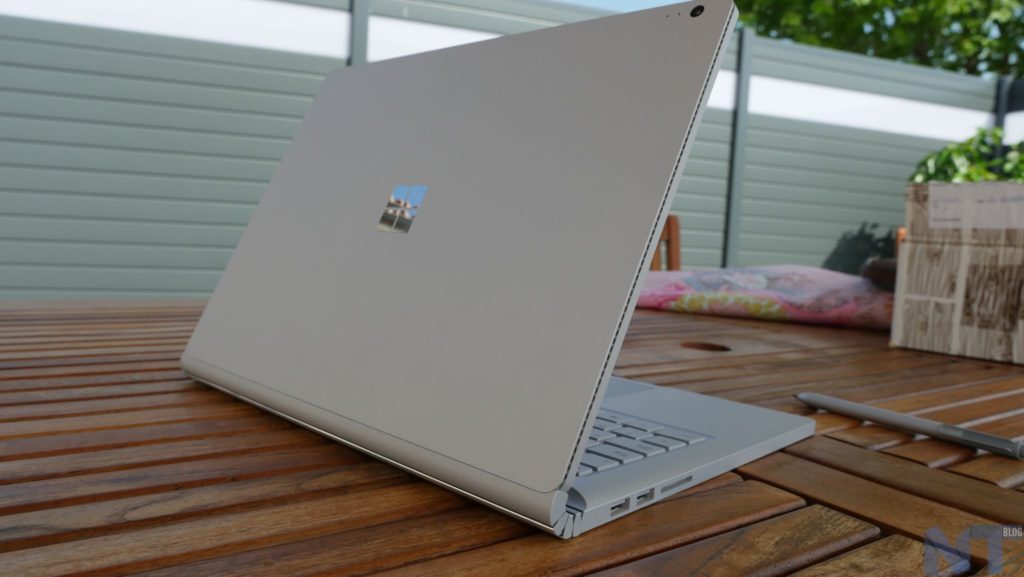 Test du Microsoft Surface Book avec Performance Base : l'arme pour les créatifs 18 Surface Book i7 03