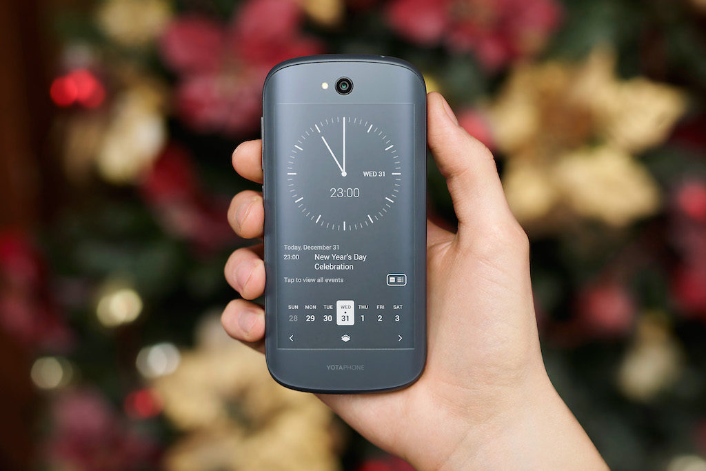 YotaPhone 2 connect english 2015 01