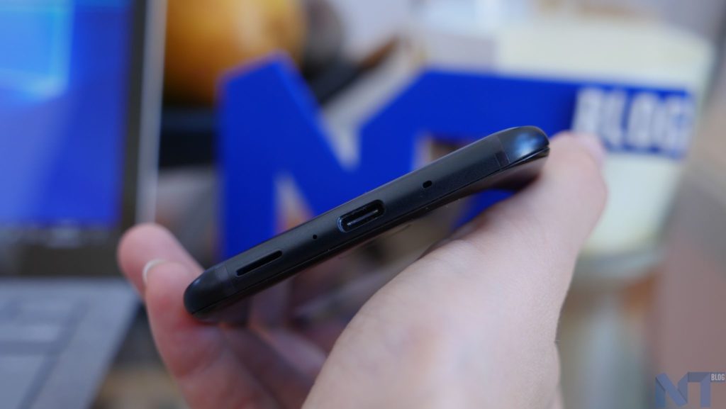 Test HTC U11 : le téléphone réagit à la pression, et a une superbe caméra 18 HTC U11 14