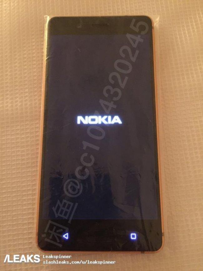 Nokia 8 : des clichés d'un modèle or cuivre s'affichent sur la toile 43 JgBaZ5YNDMpbWZ2ZmfmJaW 650 80