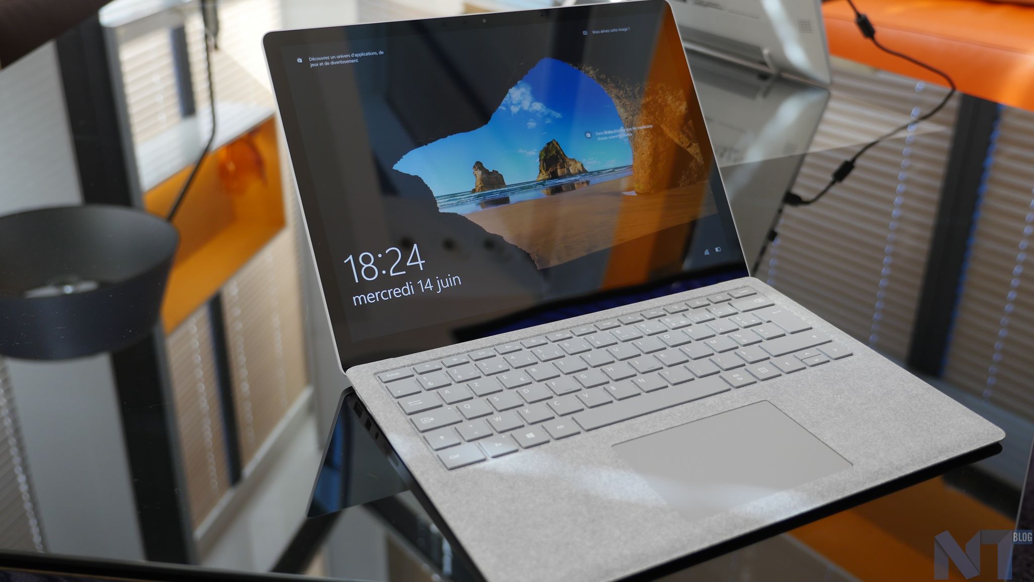 Surface Laptop 18