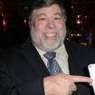 steve wozniak with iphone