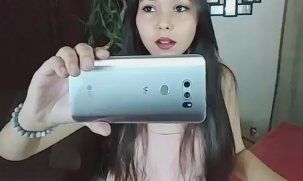 lg v30 1