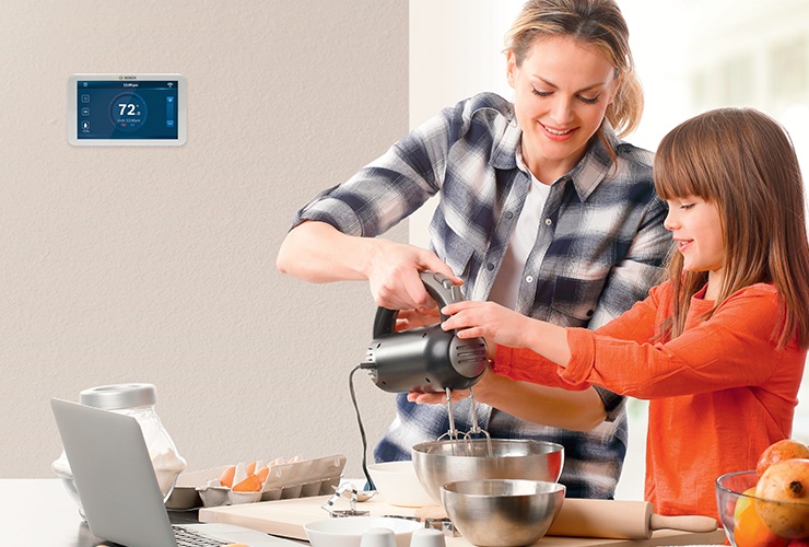 Après Nest, Somfy, Bosh présente son thermostat connecté Connected Control 55 BCC100 4 US