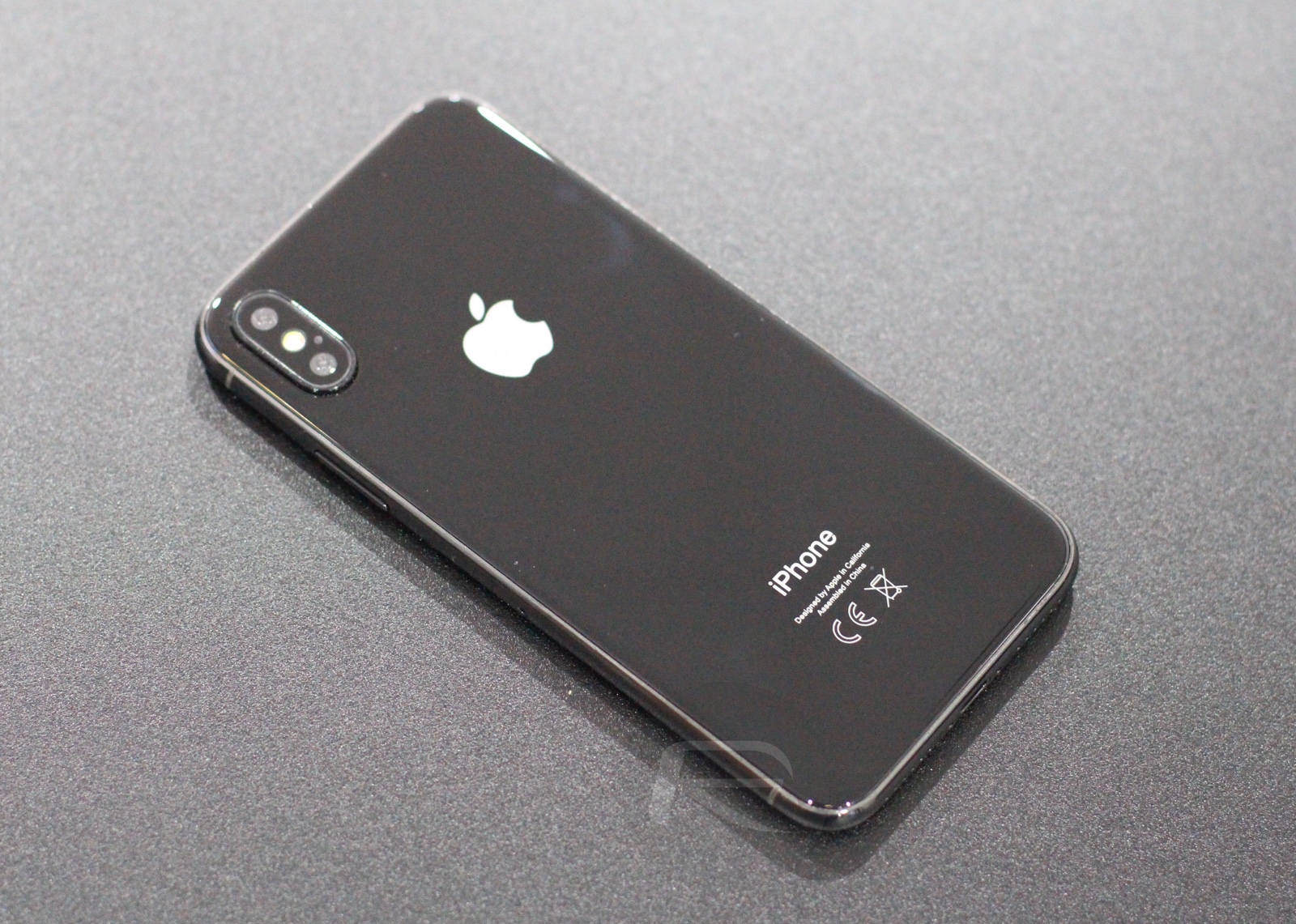 iPhone 8 black back