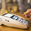 Carte-bancaire-les-bonnes-raisons-d-utiliser-le-paiement-sans-contact