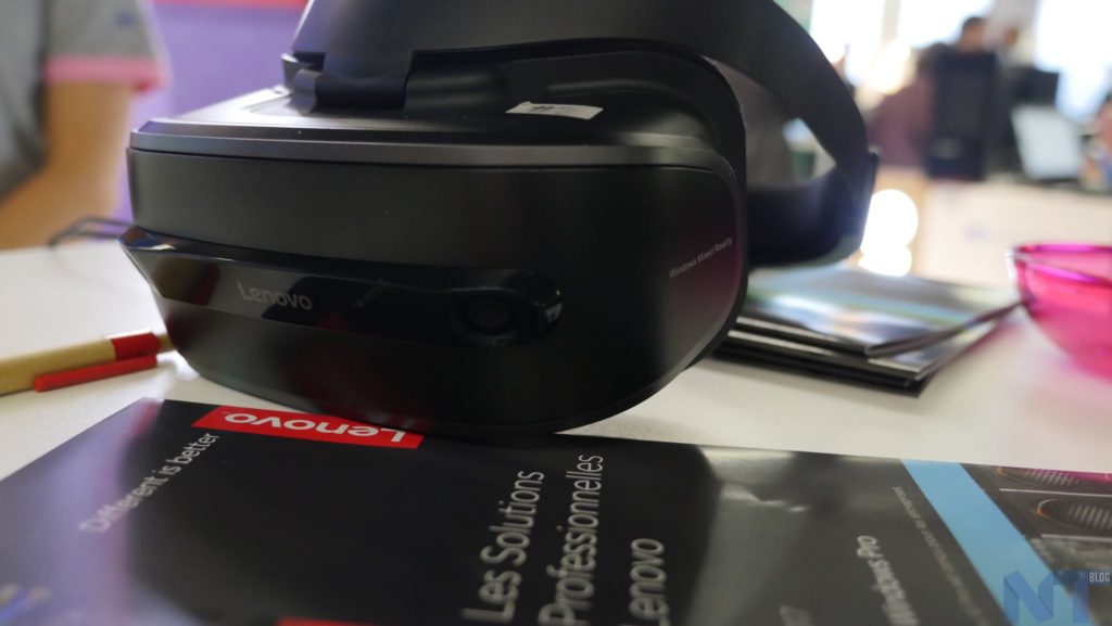 Prise en main du casque Lenovo Explorer Windows Mixed Reality 27 Lenovo Explorer 12