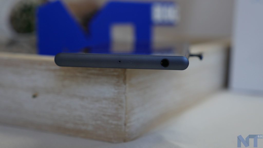 Sony Xperia XZ1 21