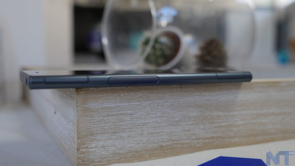 Sony Xperia XZ1 23