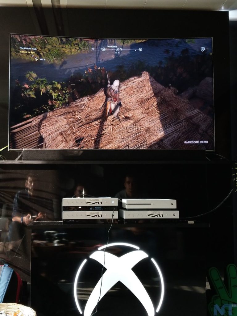 Xbox One X 08