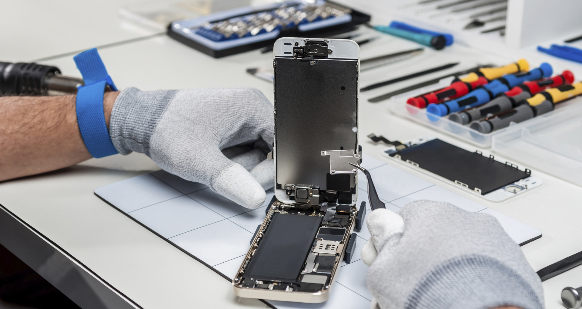 Comment trouver un réparateur de smartphone de confiance ?