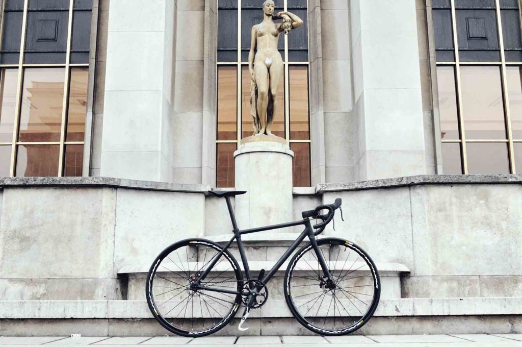 Sculpteo : un vélo réalisé presque entièrement en impression 3D 39 statue trocadero