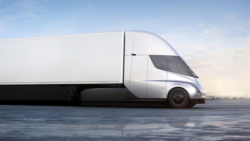 Tesla Semi : l'impressionnant camion électrique qui passe de 0 à 100 km/h en 5s 54 Semi Front 78
