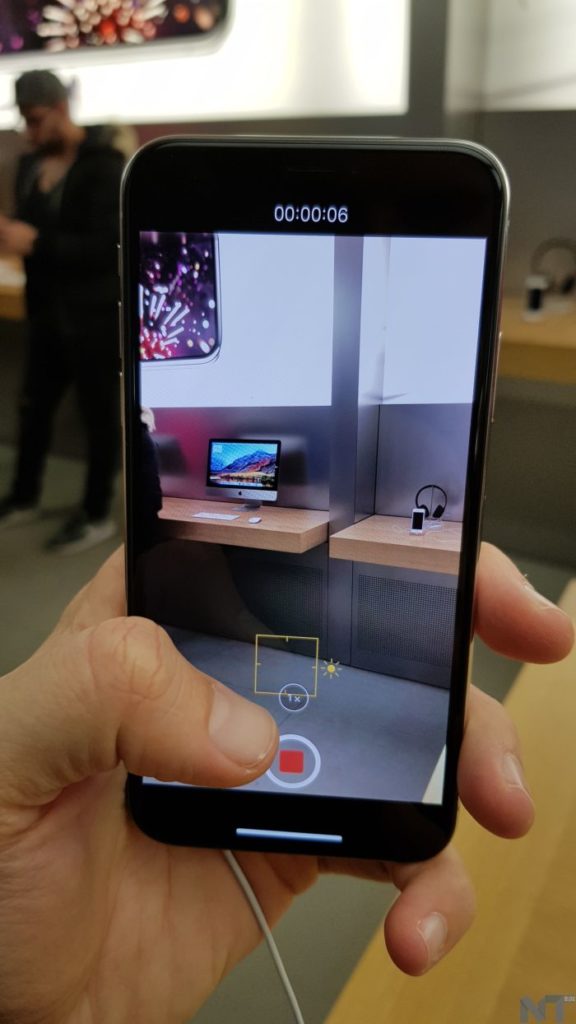 Prise en main du nouvel iPhone X : est-ce une merveille à 1000 euros ? 43 iPhone X 17