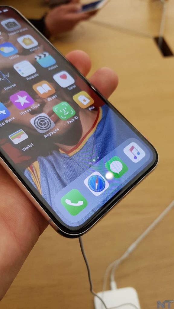 Prise en main du nouvel iPhone X : est-ce une merveille à 1000 euros ? 18 iPhone X 40