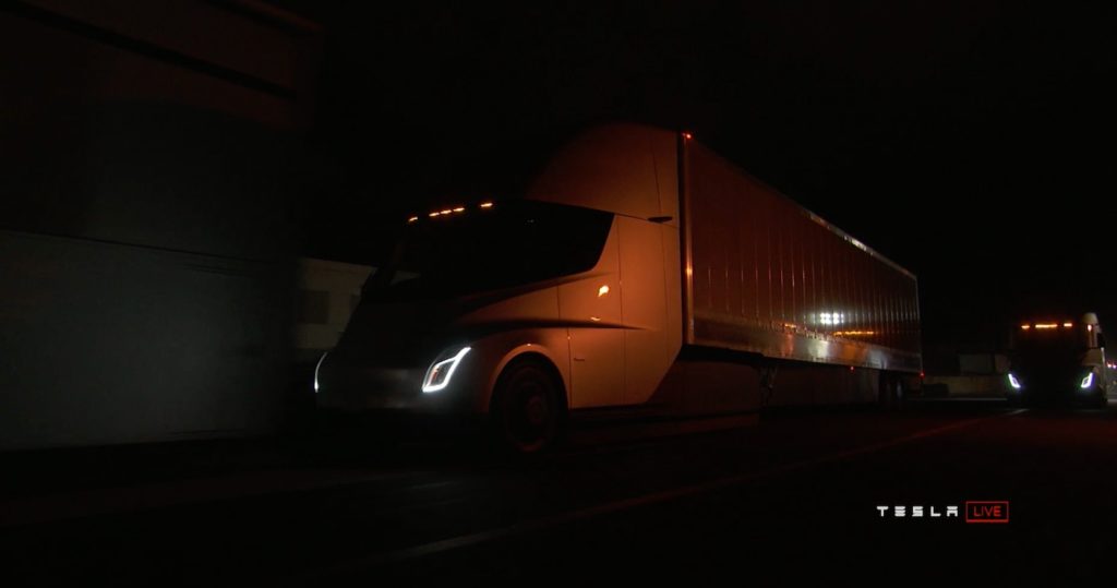 Tesla Semi : l'impressionnant camion électrique qui passe de 0 à 100 km/h en 5s 52 t1
