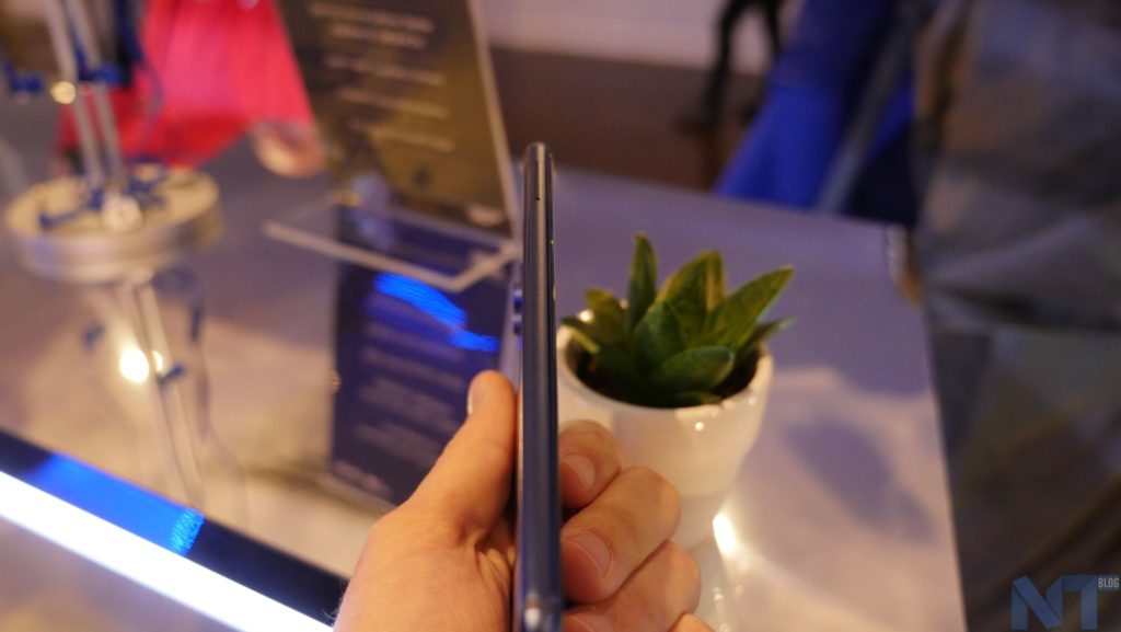 Prise en main du Honor View 10 : un smartphone alimenté par l'intelligence artificielle 22 Honor View 10 19