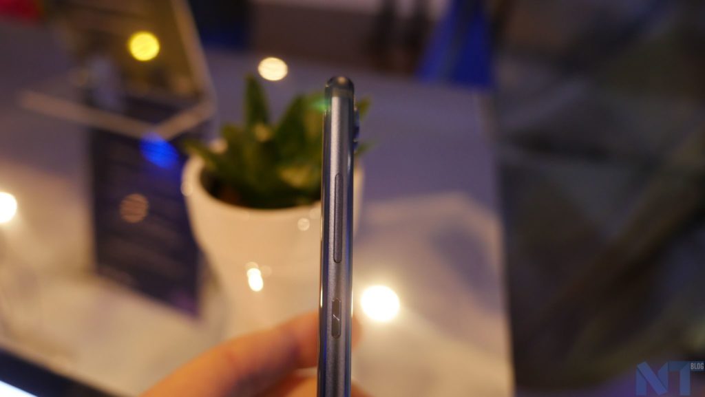 Prise en main du Honor View 10 : un smartphone alimenté par l'intelligence artificielle 19 Honor View 10 22