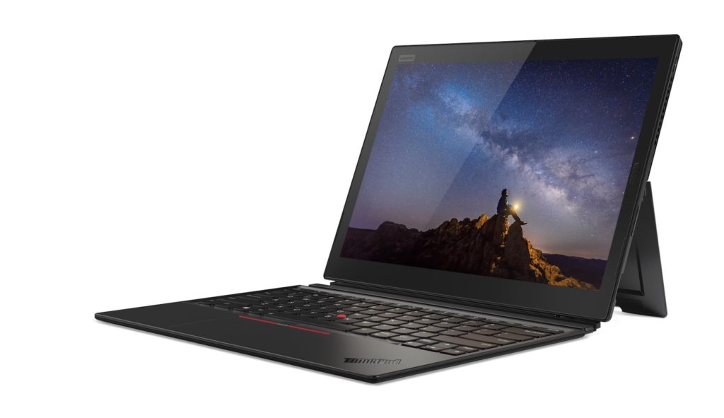 CES 2018 : la gamme ThinkPad X1 de Lenovo est mis à jour 52 09 X1 Tablet Hero Front facing left