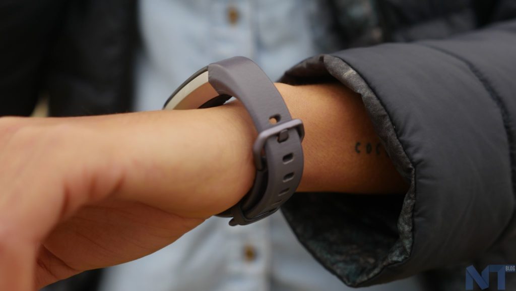 Fitbit Alta HR 05