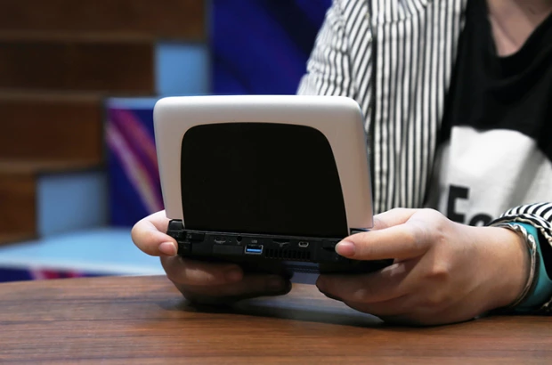 GPD WIN 2 1