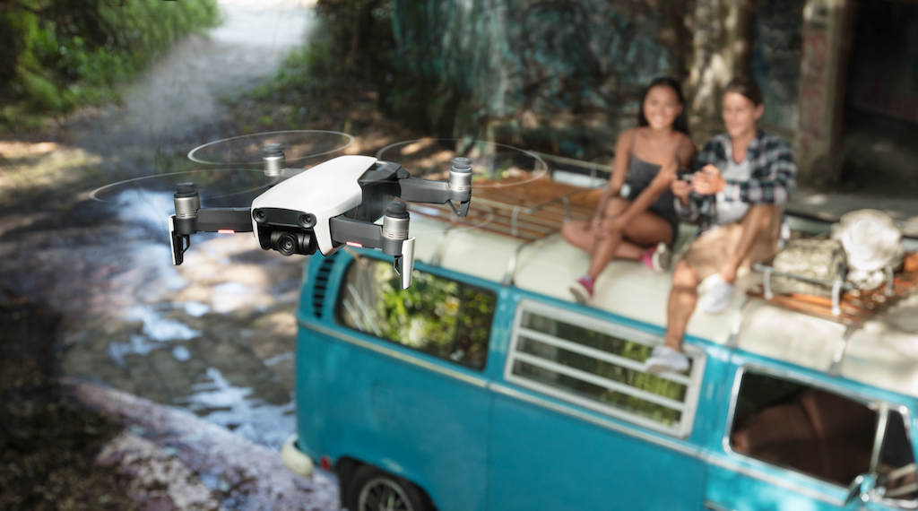 DJI Mavic Air : un drone pliable qui filme en 4K pendant 21 minutes