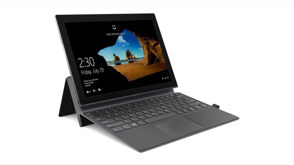 CES 2018 : Lenovo lance sa Miix 630 2-en-1 sous Windows 10 S 52 Miix 630 5