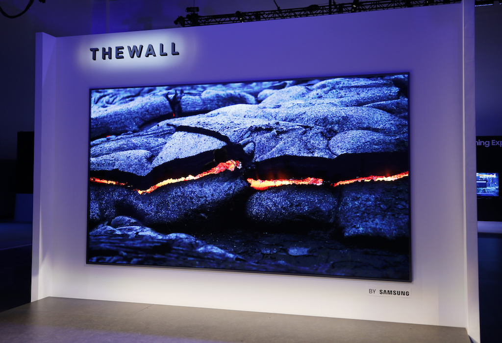 The Wall Modular MicroLED 146 inch TV 2 1