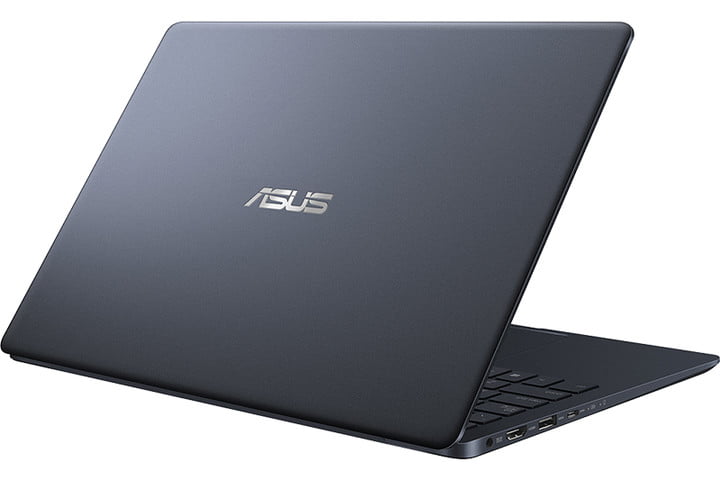 CES 2018 : le ASUS ZenBook 13 est un puissant ordinateur portable incroyablement léger 53 asus zenbook 13 deep dive blue 02 720x480 c