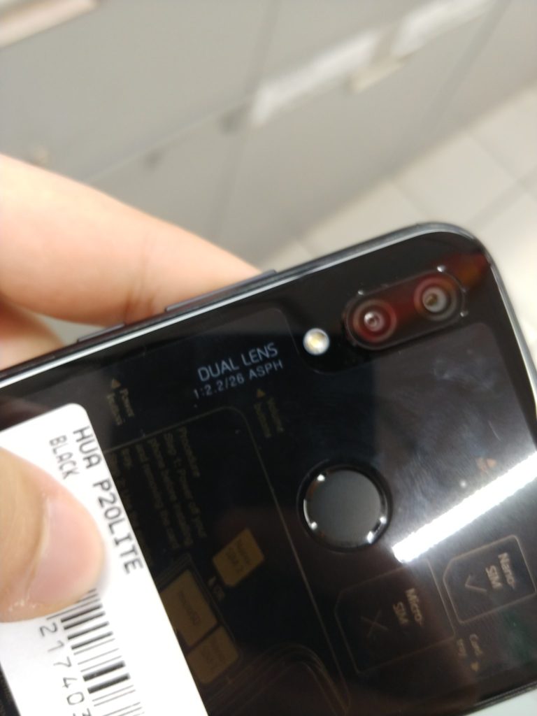 Huawei P20 Lite : la vidéo montre le smartphone de milieu de gamme 52 DYQsQhIXUAATp0l