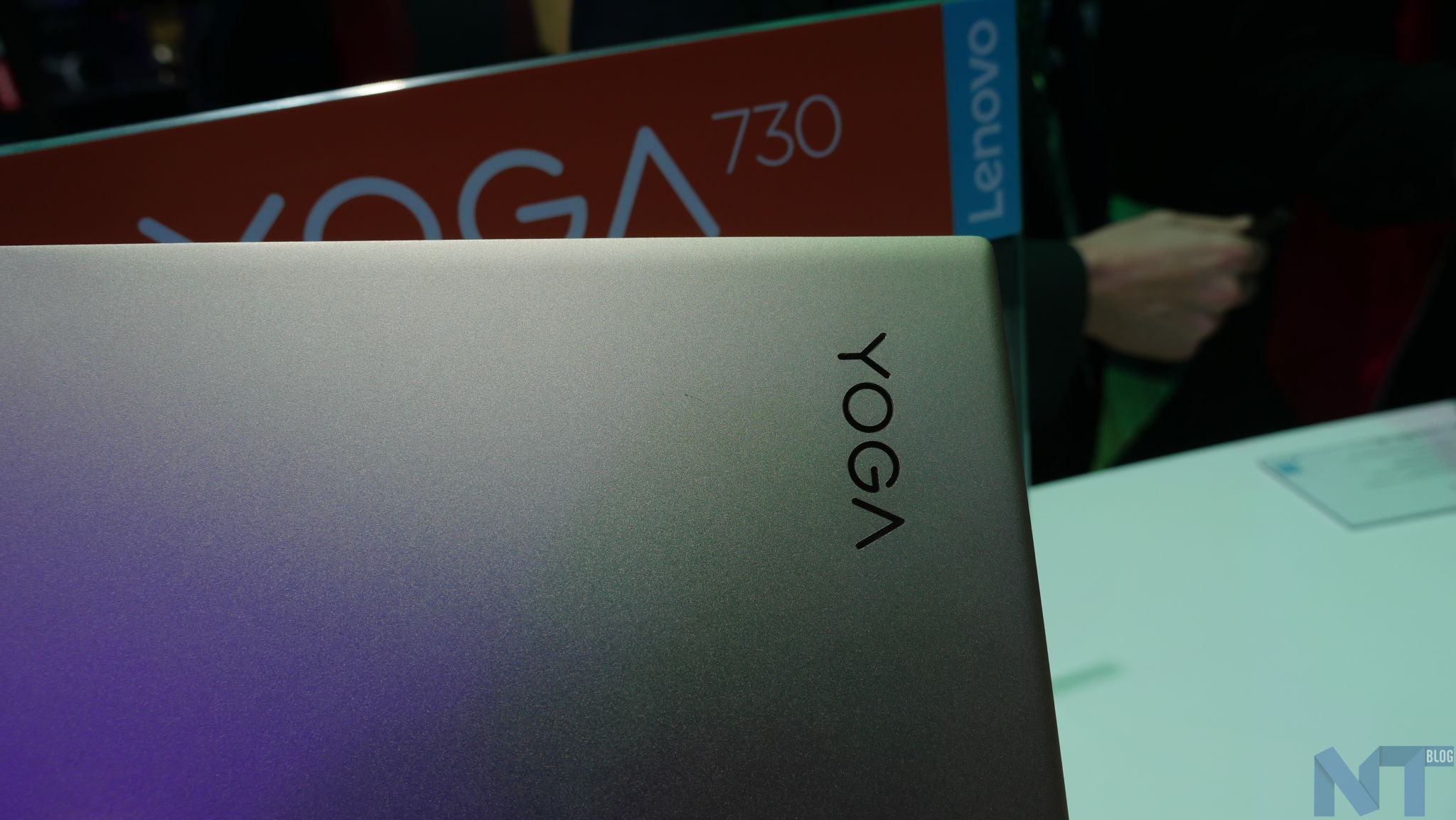 Lenovo Yoga 730 01