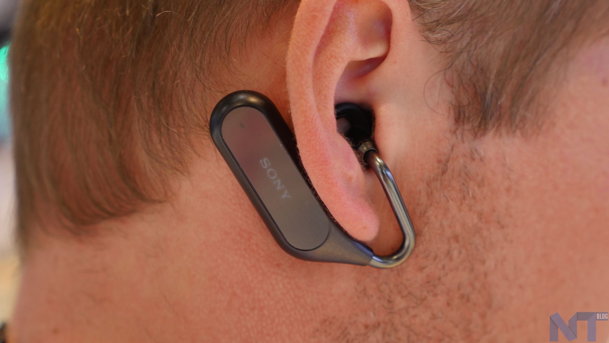 Sony Xperia Ear Duo 22