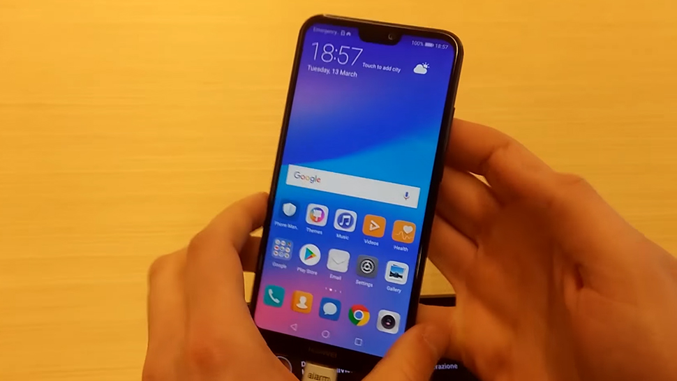Huawei P20 Lite : la vidéo montre le smartphone de milieu de gamme