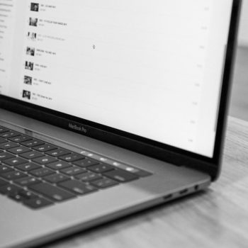 macbook 2203898 1280