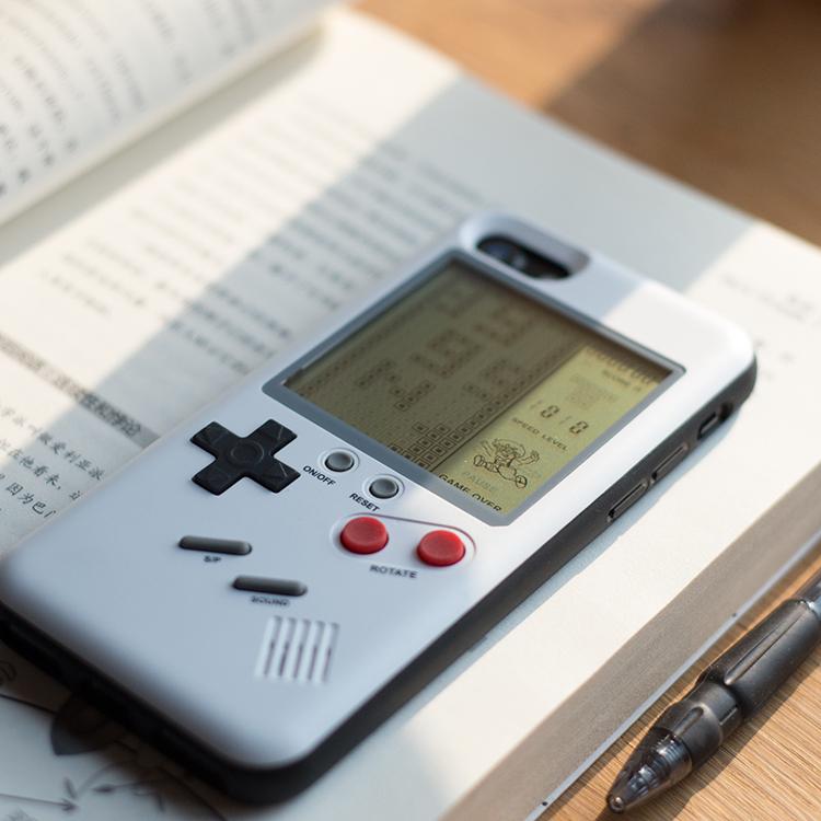 Cette coque de Game Boy permet de protéger votre iPhone X 44 product image