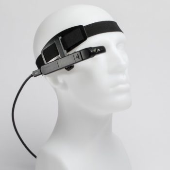 toshibadynaedgear smartglassesheadband side view