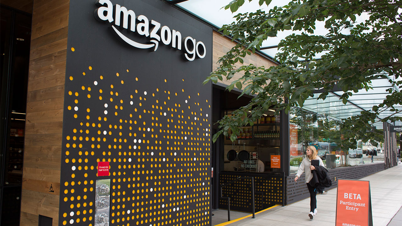 what would happen if amazon got into banking