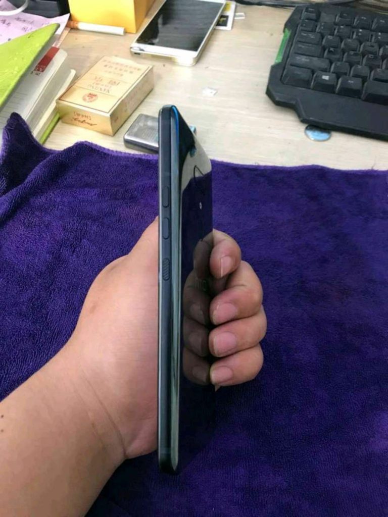 HTC U12+ : de réelles images du smartphone postées sur la toile 58 31408225 449312032173258 4652139851531943936 o