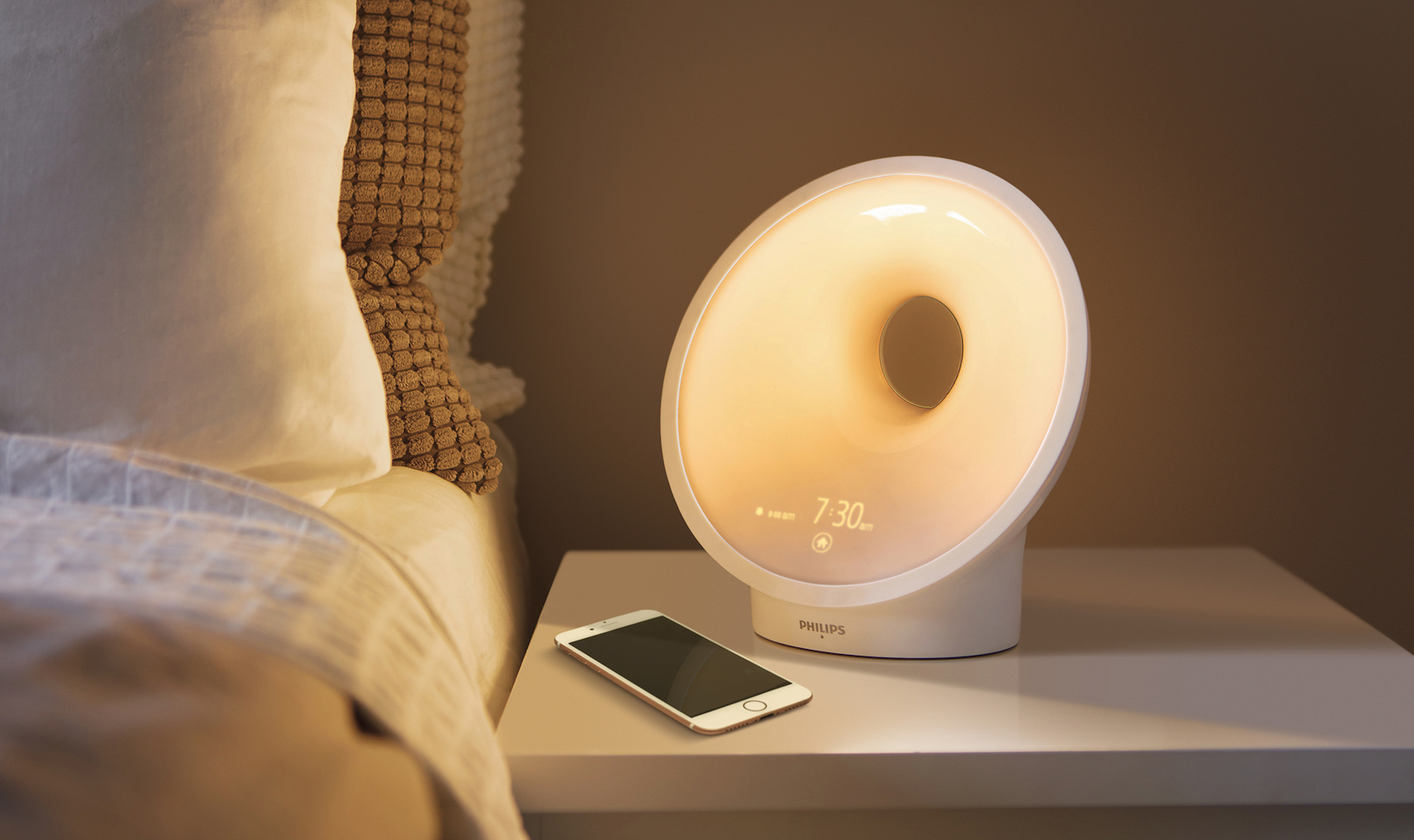 Philips Somneo Sleep and Wake up Light Lifestyle01