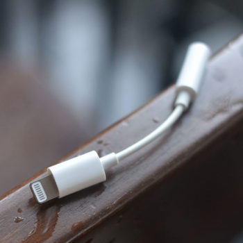 Lightning 3.5mm adapter iphone 7 tinhte 001
