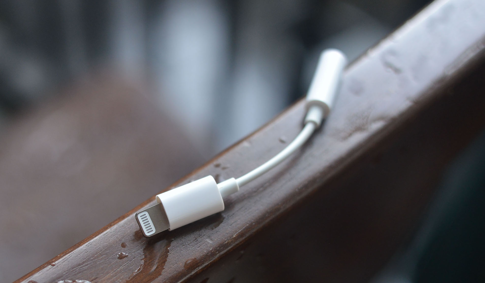 Lightning 3.5mm adapter iphone 7 tinhte 001