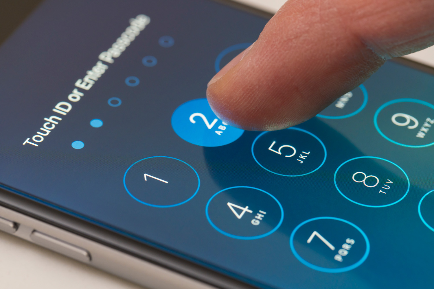 Bypass iPhone passcode