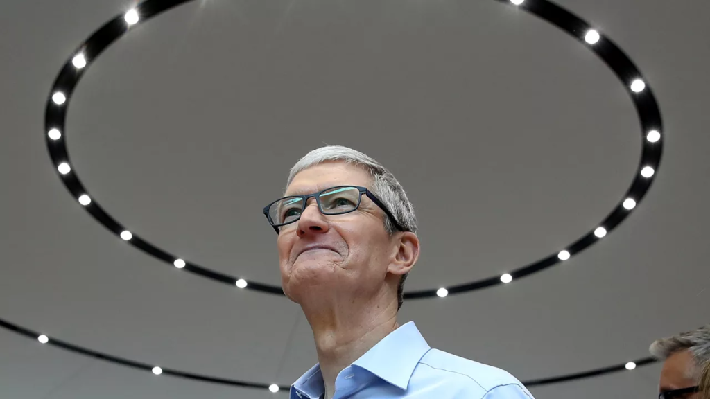 p 1 doubting apple will buy netflix because of new repatriated cash