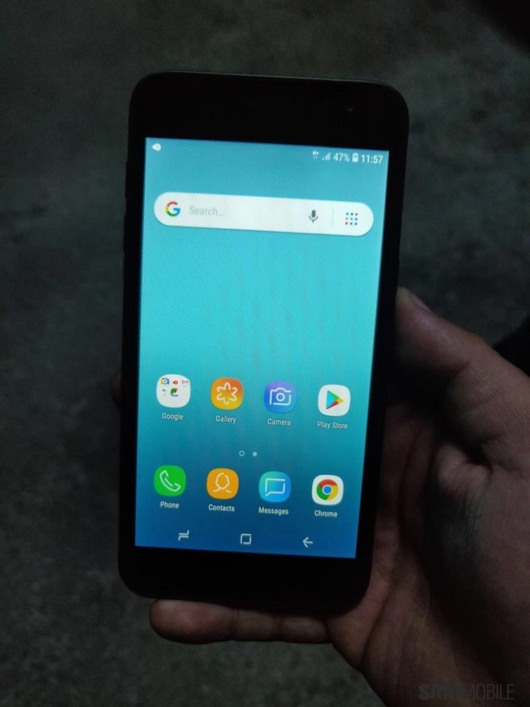 Le smartphone Android Go de Samsung repéré dans des photos 51 Samsung Android Go 2