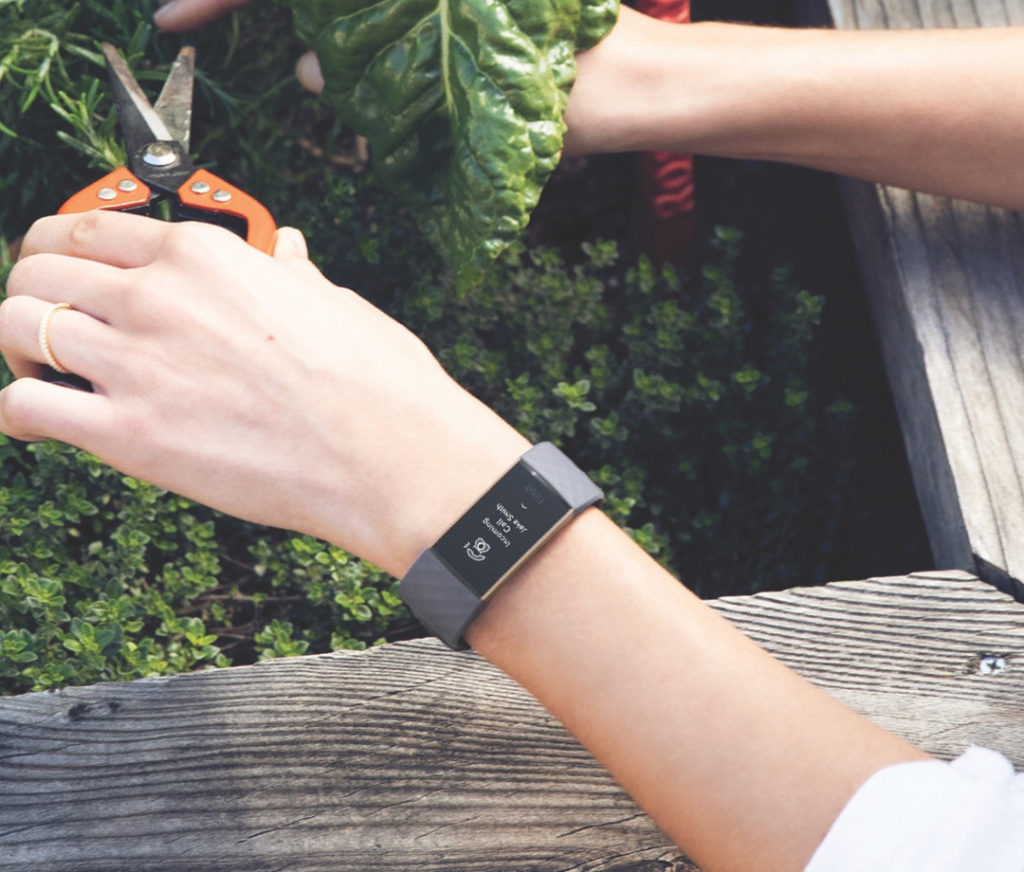 Fitbit Charge 3 : de gros changements la rapprochant d'une smartwatch 53 charge3 blue gray rose gold aluminum 3 49c93bac979a0ed8dab7f9419666d3e4