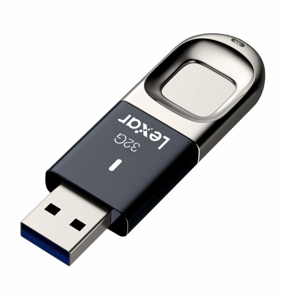 Lexar JumpDrive F35 : une clé USB qui protège vos données avec votre doigt 53 511021WBBgL. SL1261