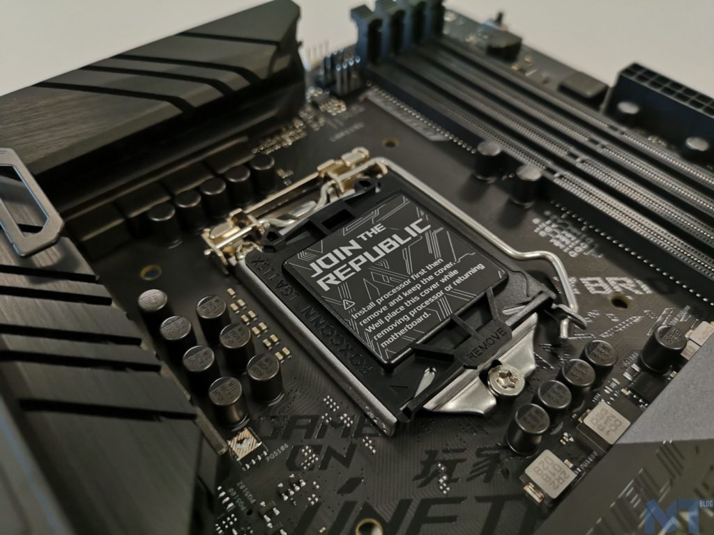 ASUS ROG STRIX 32