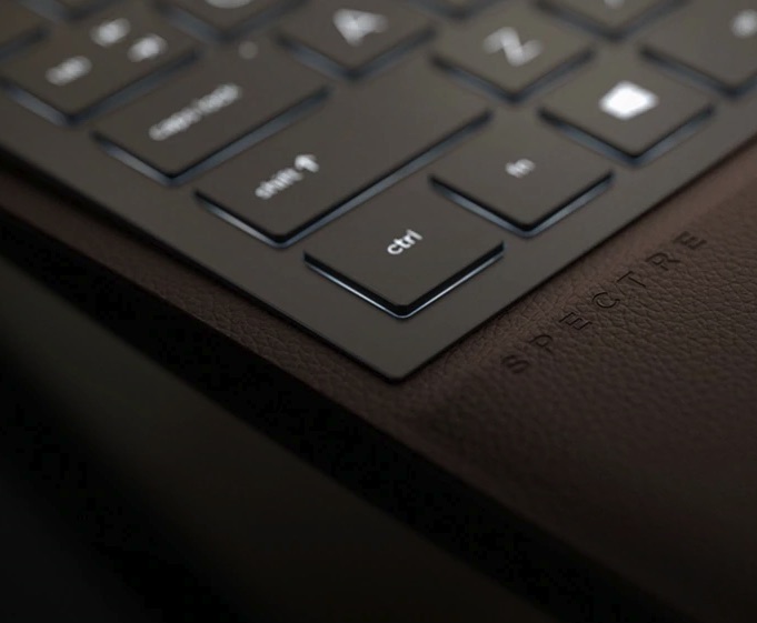Spectre Folio : HP « réinvente » l’ordinateur portable avec ce modèle cuir 62 Screen Shot 2018 10 01 at 9.49.11 AM
