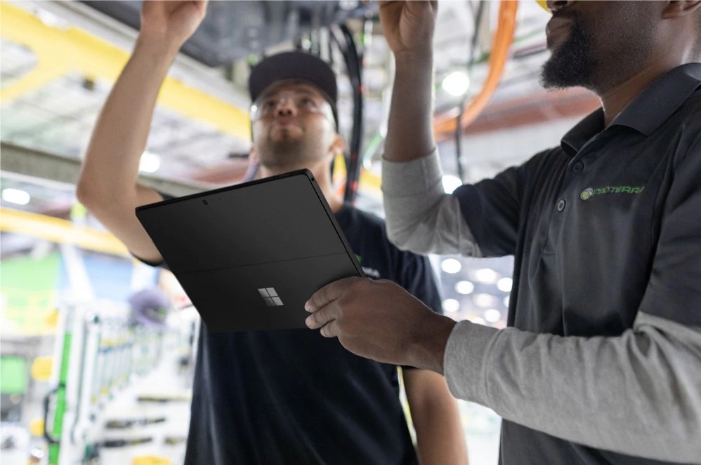 Microsoft annonce la nouvelle Surface Pro 6, disponible en noire 55 surface pro 6 7