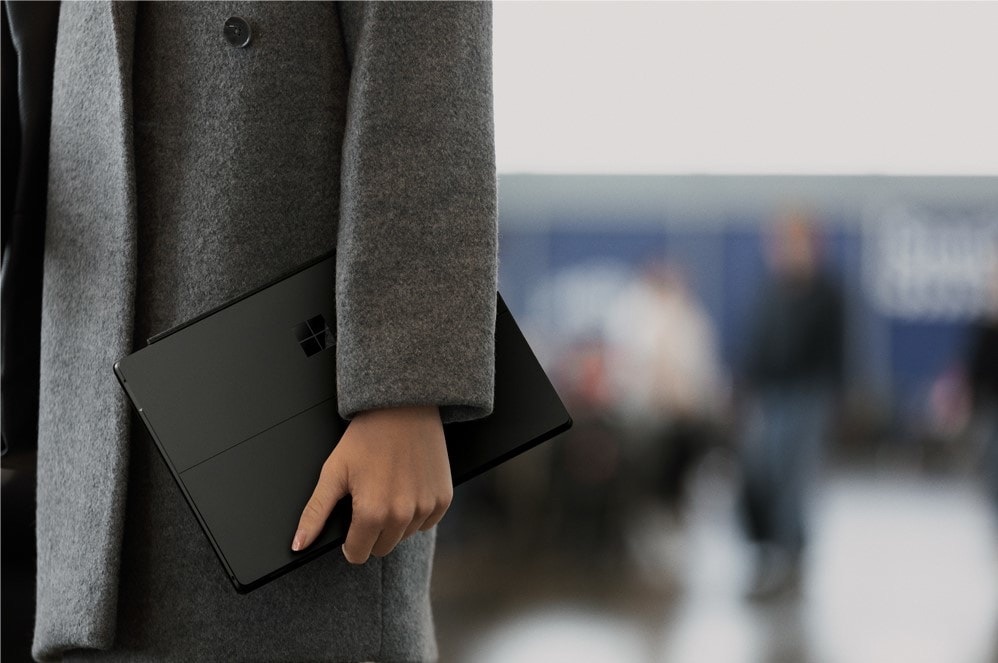Microsoft annonce la nouvelle Surface Pro 6, disponible en noire 57 surface pro 6 9